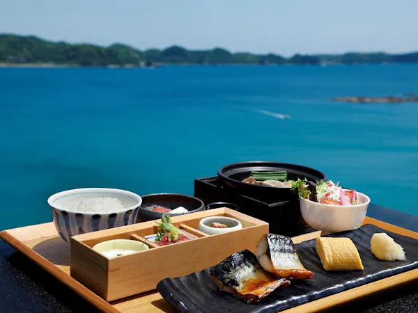 【朝食付き】勝浦漁港の漁師の朝をテーマにした和朝食御膳