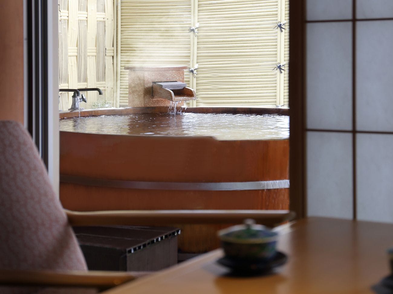 ホテル華の湯