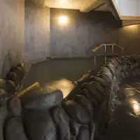 Pemandian besar baru: Lantai 1, pemandian 'Chi', bak mandi hidrogen.