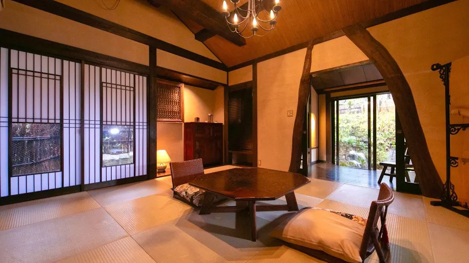 Gero Onsen Kokoro wo Naderu Seijaku Miyako