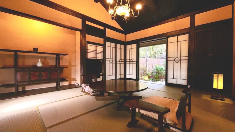 Gero Onsen Kokoro wo Naderu Seijaku Miyako