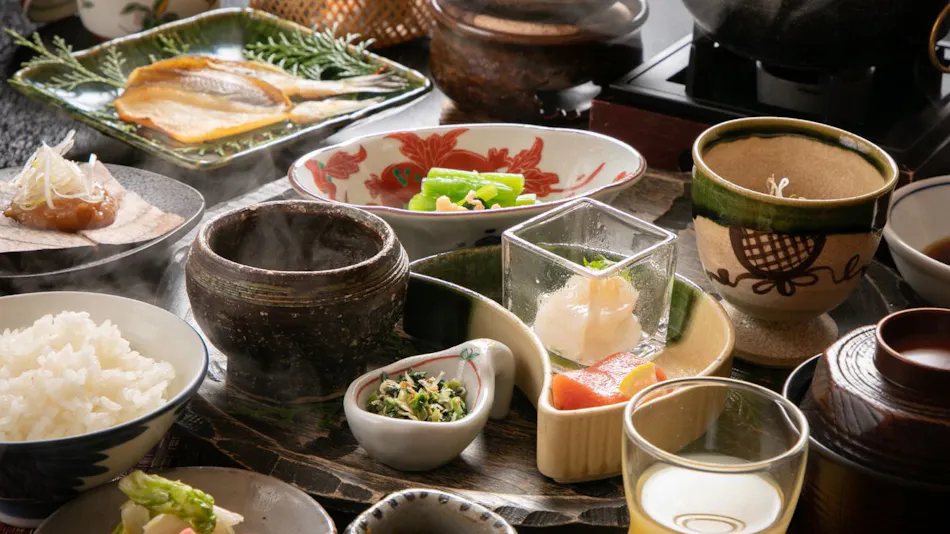 Gero Onsen Kokoro wo Naderu Seijaku Miyako
