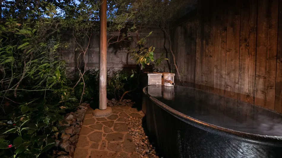 Gero Onsen Kokoro wo Naderu Seijaku Miyako