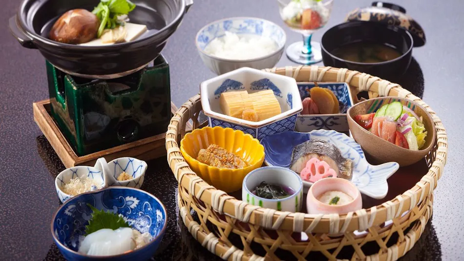 Cuisine Inn for Five Groups a Day - Nara Kasuga Okuyama Tsukihitei