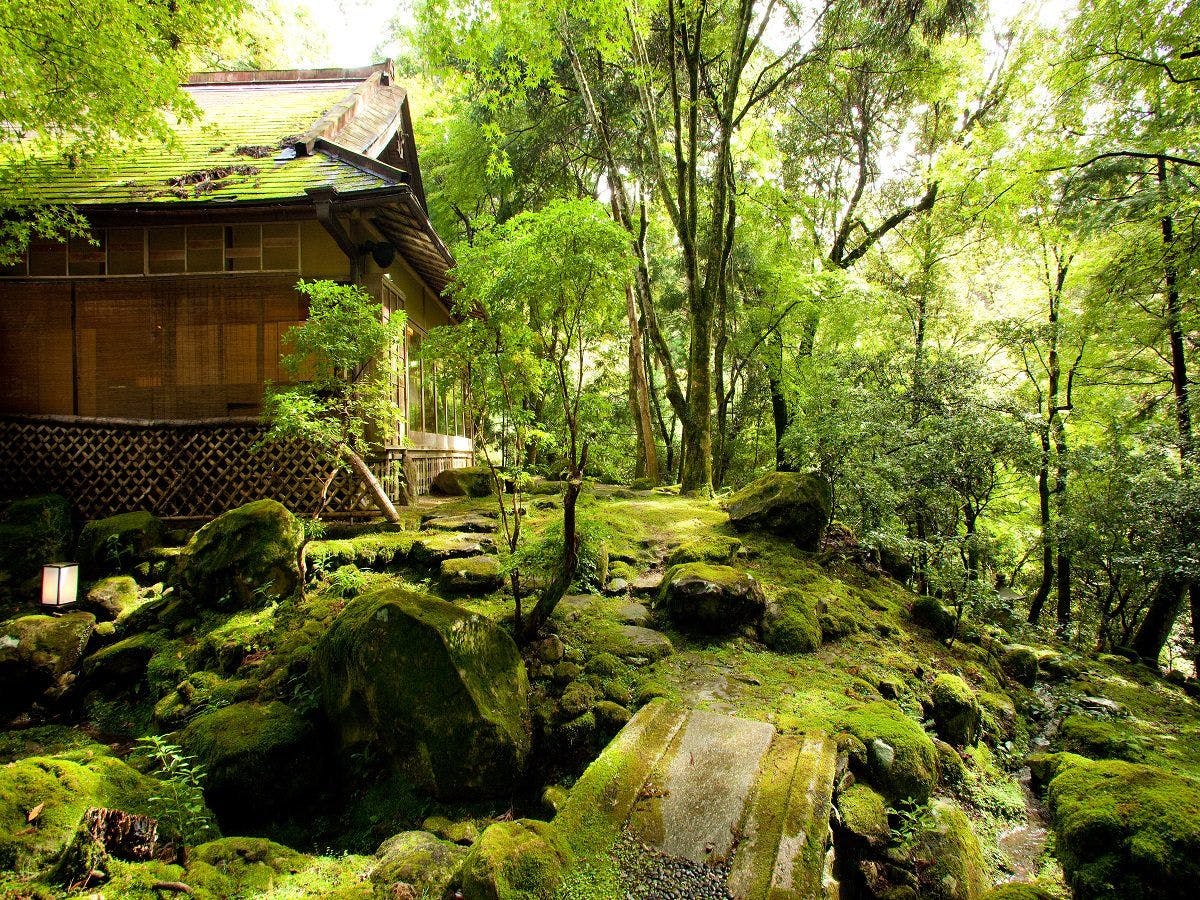 奈良・春日奥山　月日亭
