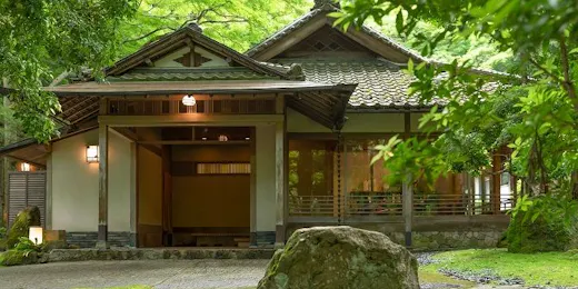奈良・春日奥山 月日亭