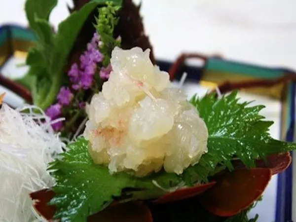 【食事処】新鮮な伊勢海老と鮑をそれぞれお好み調理法で贅沢に味わう海鮮贅沢プラン
