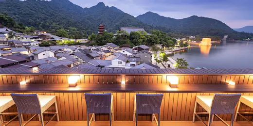 宮島 錦水館