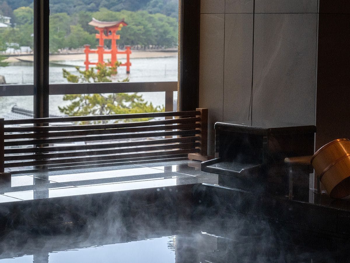 宮島　錦水館