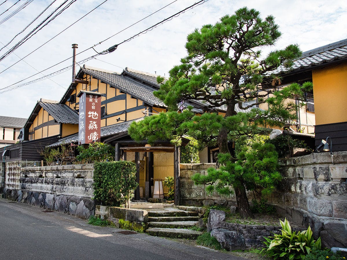 「祈願の宿」 青島・地蔵庵