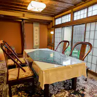 บรรยากาศเงียบสงบที่เป็นเอกลักษณ์ของบ้านโบราณ