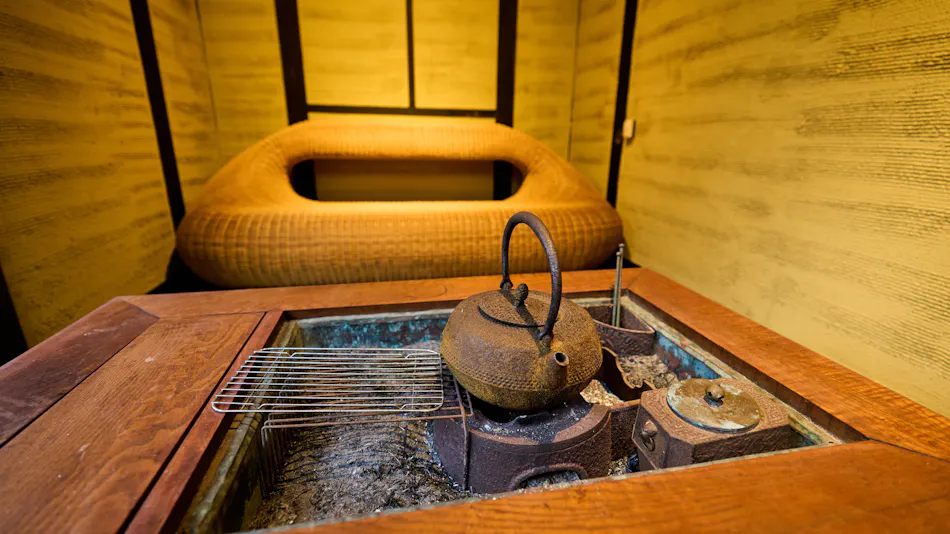 "Japanese Prayer Hotel " Aoshima Jizo-an