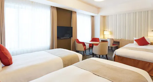 【エミオンスクエア】スクエアフォース3名