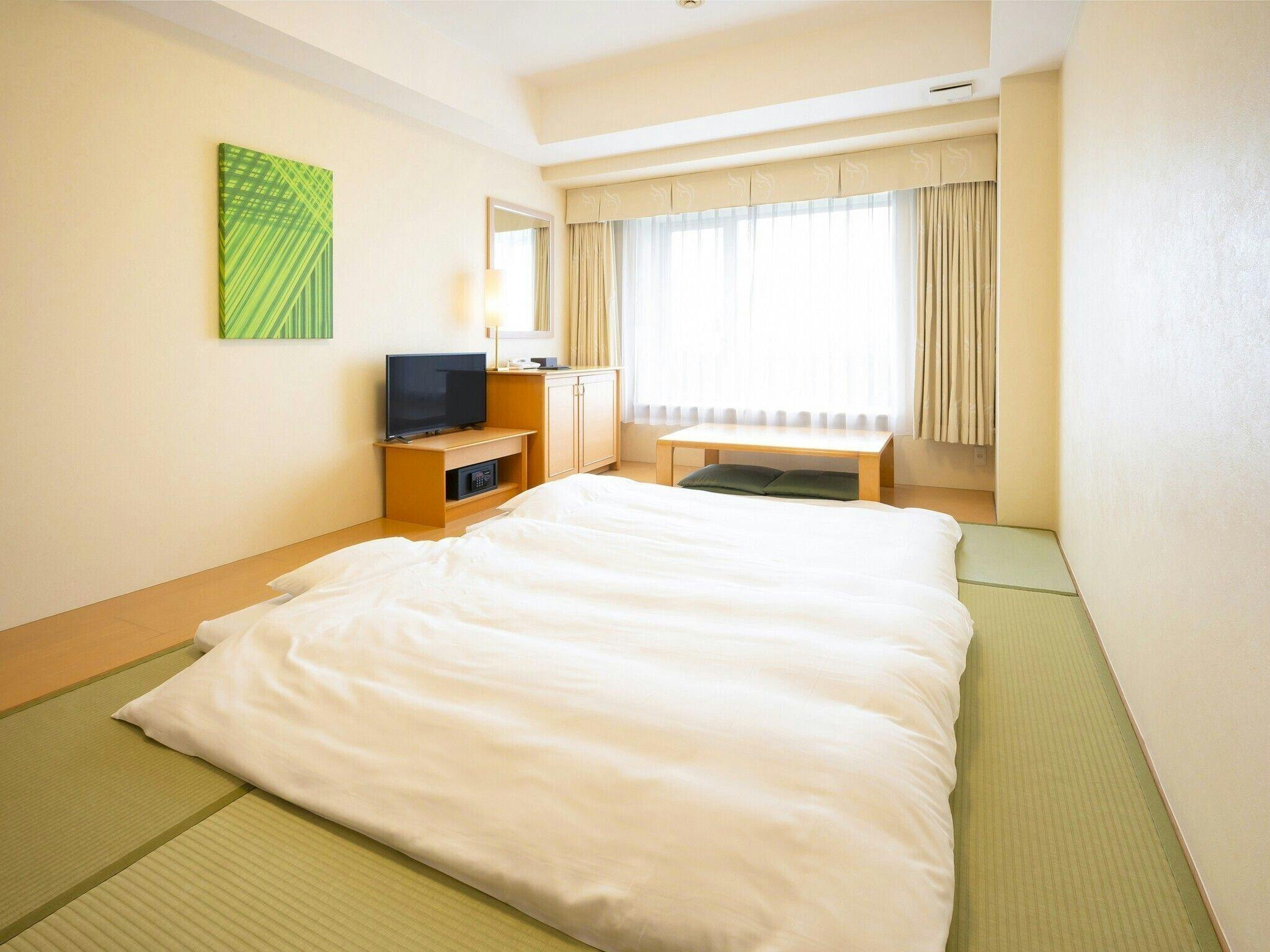 ホテル　エミオン　東京ベイ