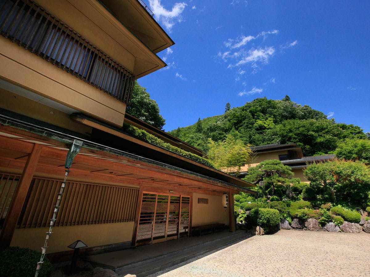 盛岡つなぎ温泉　四季亭
