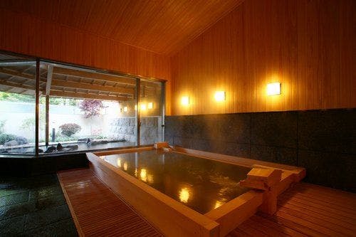 【ห้องอาบน้ำรวม】