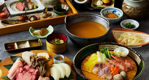【พื้นฐาน】<รวมอาหาร 2 มื้อ/อาหารญี่ปุ่น>สัมผัสช่วงเวลาพิเศษไม่เหมือนใครที่อาซาฮิดาเกะ ยอดเขาสูงสุดของฮอกไกโด~อิ่มอร่อยกับคอร์สอาหารญี่ปุ่นทั้งเทปันยากิและเมนูหม้อไฟ~