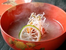 日本百景に囲まれた洞窟風呂の宿　百楽荘　能登九十九湾