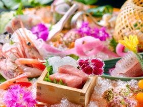 日本百景に囲まれた洞窟風呂の宿　百楽荘　能登九十九湾