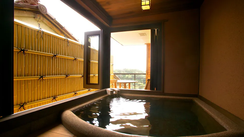 Noto Tsukumowan Hyakurakuso