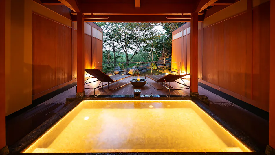 Noto Tsukumowan Hyakurakuso