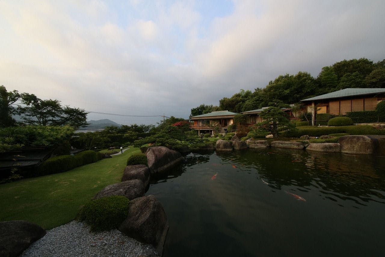 庭園の宿　石亭