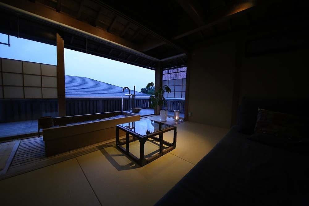 庭園の宿　石亭