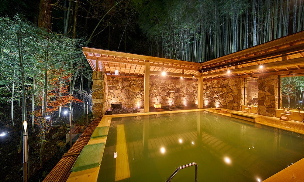 秘境　白川源泉　山荘　竹ふえ
