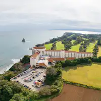 Tampilan eksterior Hotel yang diambil dari udara