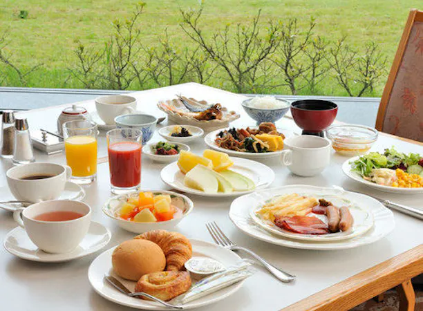朝食バイキング