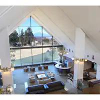 ロビーラウンジ