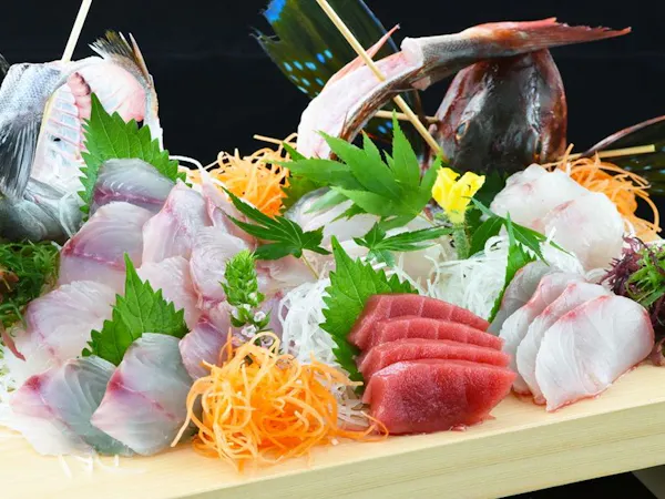 【豪華海鮮盛付】金目・サザエの海の幸満喫プラン 1泊2食飲み放題