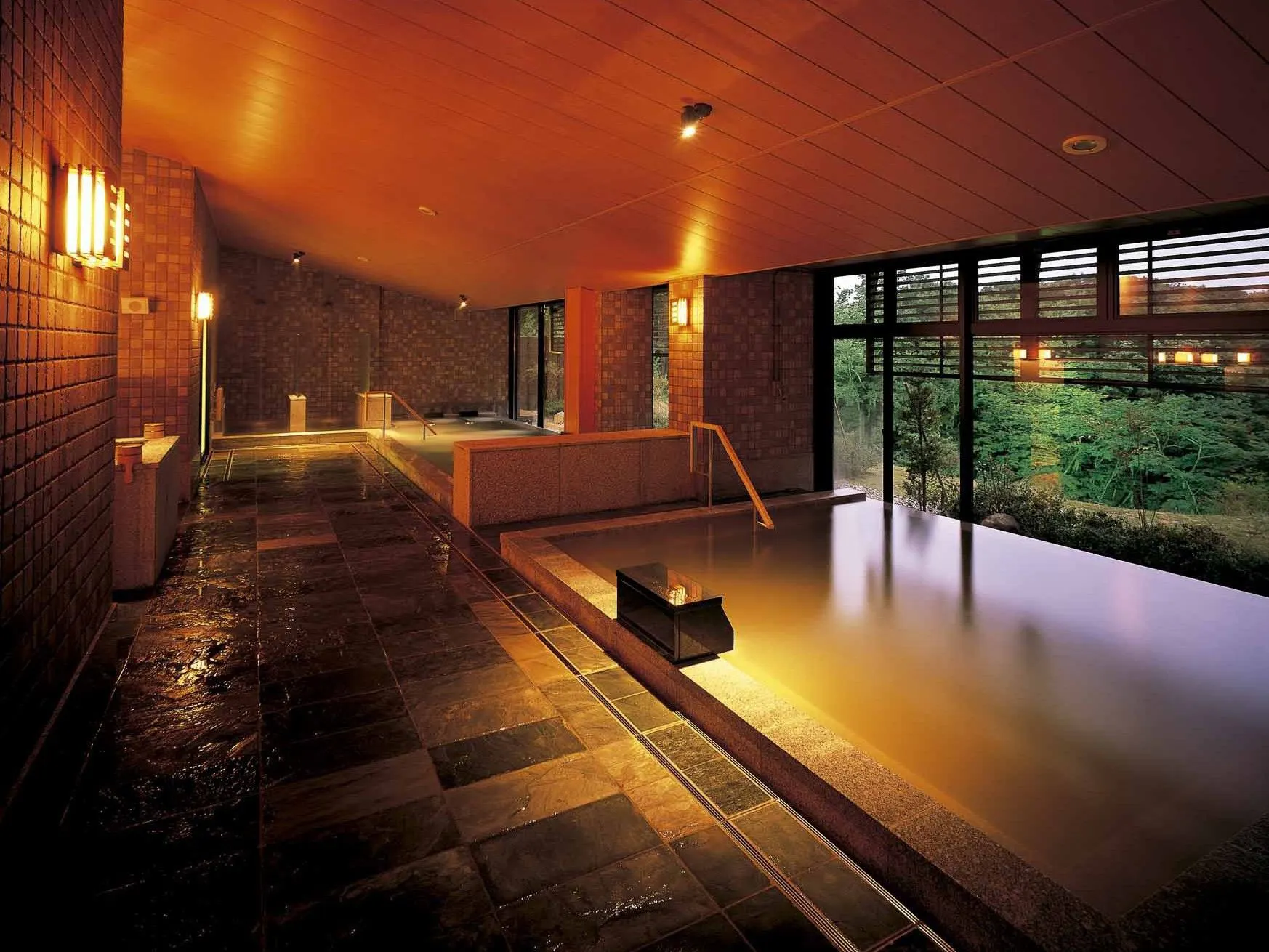 Fasilitas: Pemandian Umum Besar 【Shiroyashio no Yu】