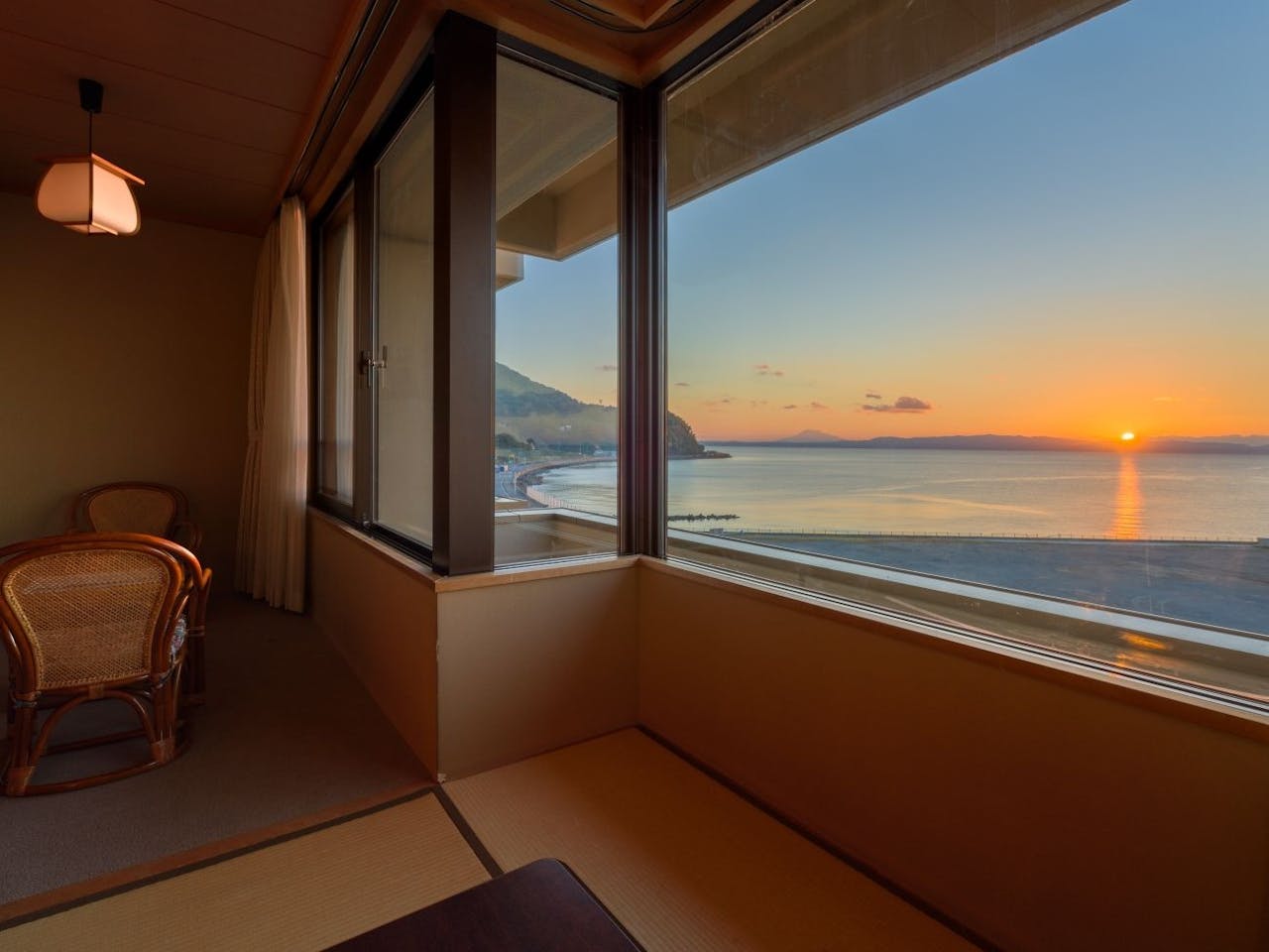 東北の夕日の見える温泉宿9選 Iisentaku 東北の夕日の見える温泉宿9選 Iisentaku