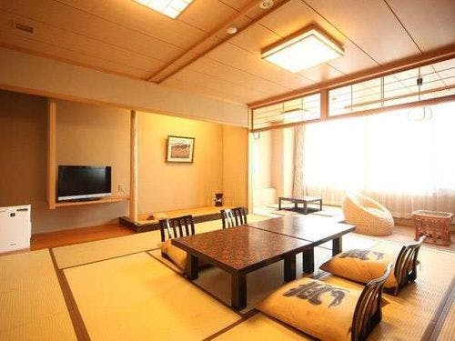 目の前には「むつ湾」♪