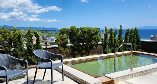 【Standar】Hanya makan malam~Tidak perlu sarapan, bersantai di kamar, nikmati mata air panas dari pagi, bangun siang juga OK/1 malam dengan makan malam