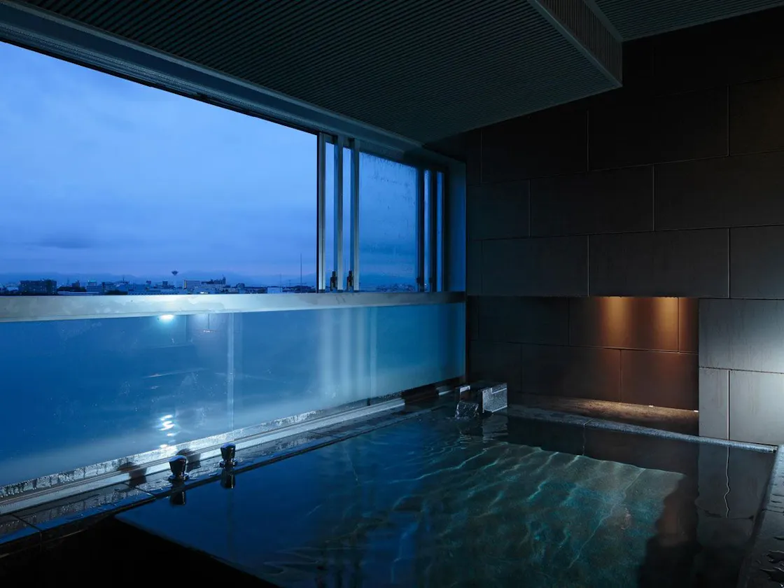 【SUITE contoh】Pemandian dengan pemandangan