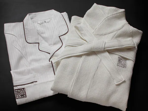 Gaun dan jubah mandi