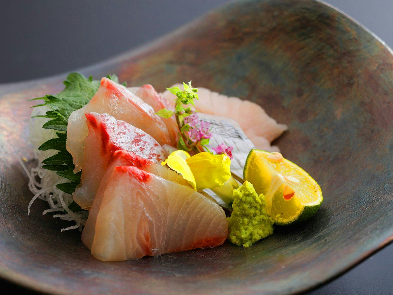 【レストラン海菜美】牛フィレ肉ローストと海の幸を味わう季節の味覚コース＆約40種の和洋朝食バイキング