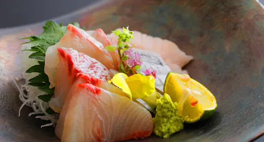 【レストラン海菜美】牛フィレ肉ローストと海の幸を味わう季節の味覚コース&約40種の和洋朝食バイキング
