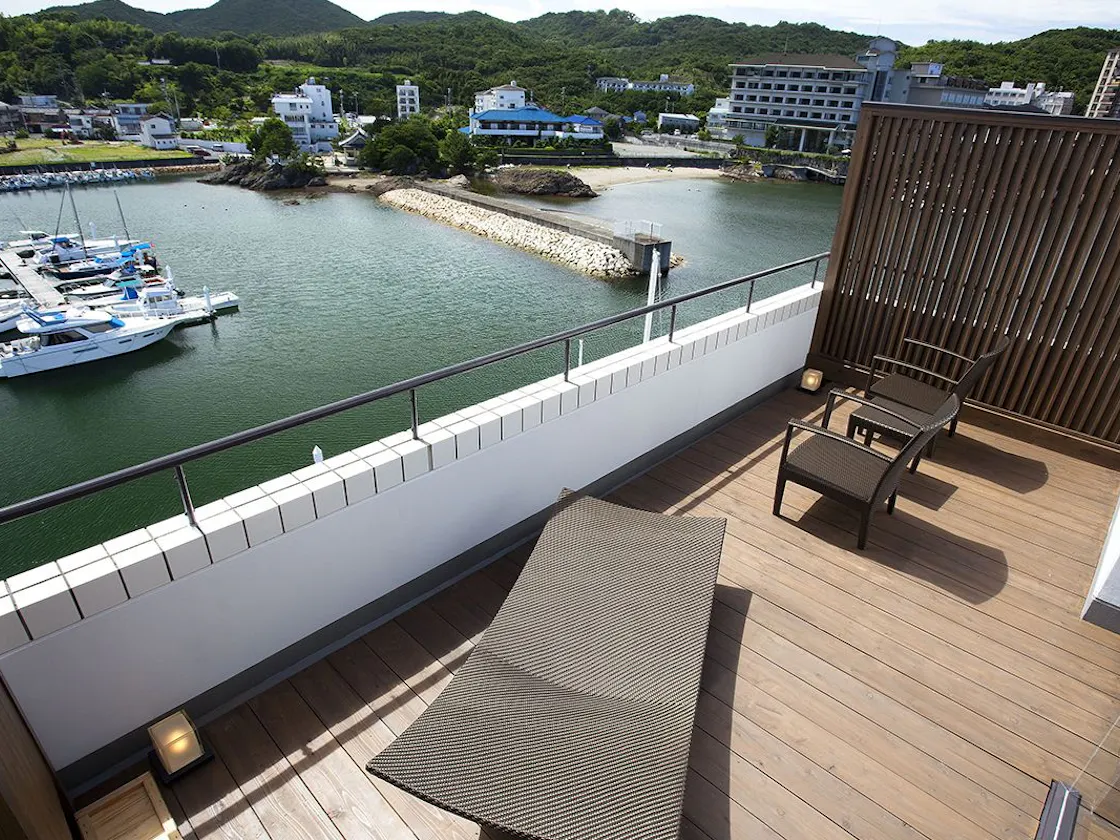 温泉露天風呂付ハーバースパテラスルーム