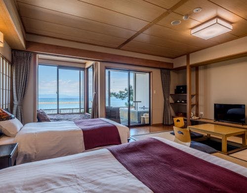 露天岩風呂付和洋室