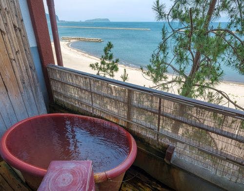 ３階露天風呂客室の陶器風呂(一例)