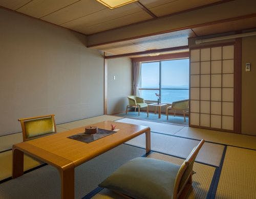 海側１2.5帖