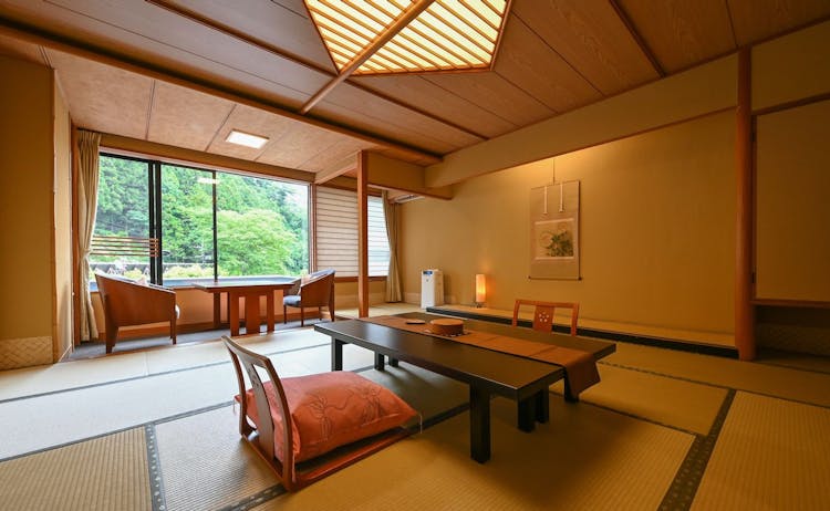 翆明館（すいめいかん）【新館和室】のサムネイル画像
