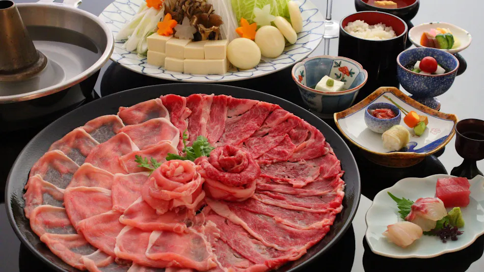 Nara Manyo Wakakusa no Yado Mikasa