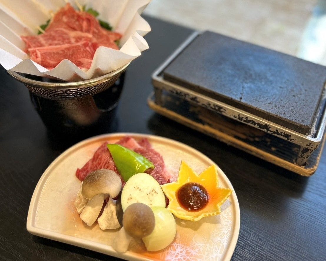 Nara Manyo Wakakusa no Yado Mikasa