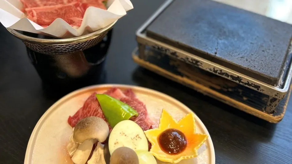 Nara Manyo Wakakusa no Yado Mikasa