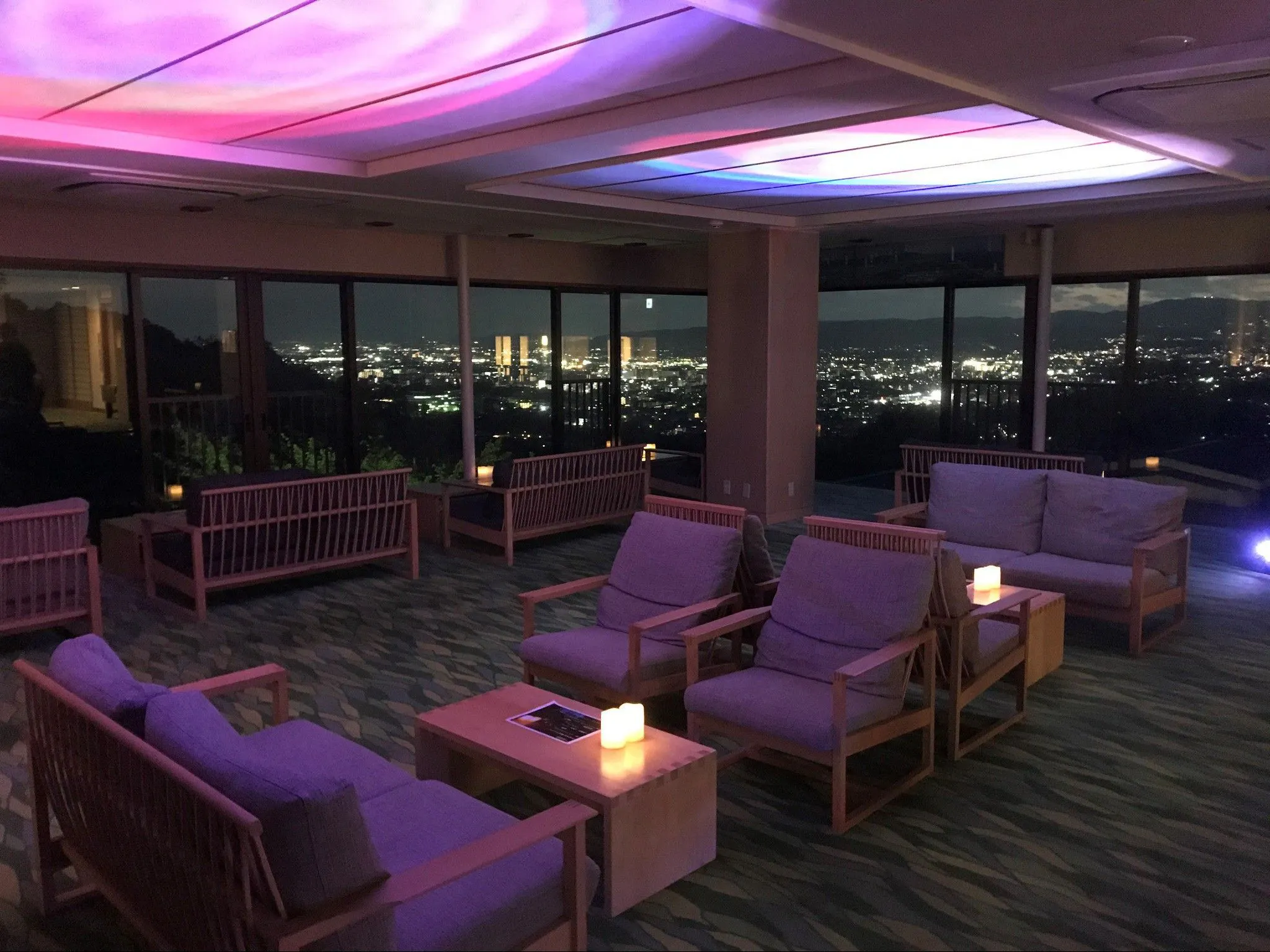 ロビーナイトバー