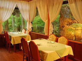 オーベルジュ楓乃木